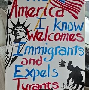 Meet your Posher, Lulu